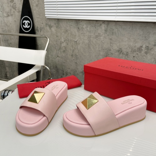 Valentino Slippers For Women #1067612