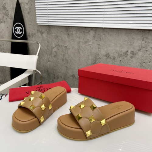 Valentino Slippers For Women #1067627