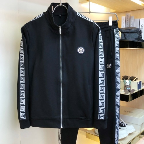 Versace Tracksuits Long Sleeved For Men #1068135