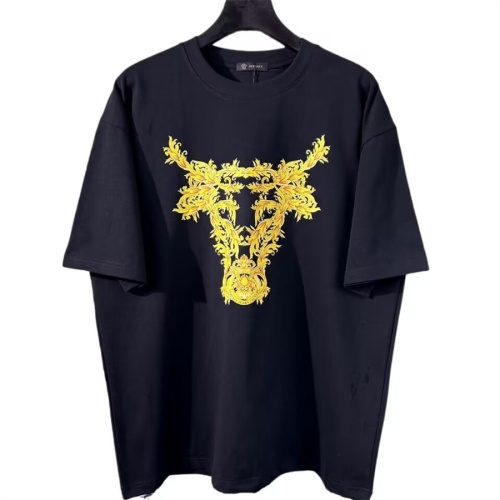 Versace T-Shirts Short Sleeved For Unisex #1069129 $42.00 USD, Wholesale Replica Versace T-Shirts