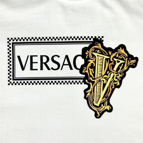 Replica Versace T-Shirts Short Sleeved For Unisex #1069138 $40.00 USD for Wholesale