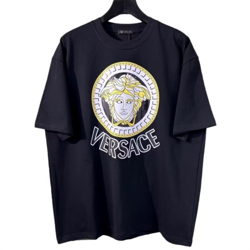 $40.00 USD Versace T-Shirts Short Sleeved For Unisex #1069141
