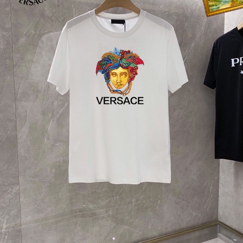 Versace T-Shirts Short Sleeved For Unisex #1069407