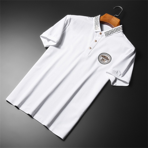 Replica Versace T-Shirts Short Sleeved For Men #1069449 $42.00 USD for Wholesale