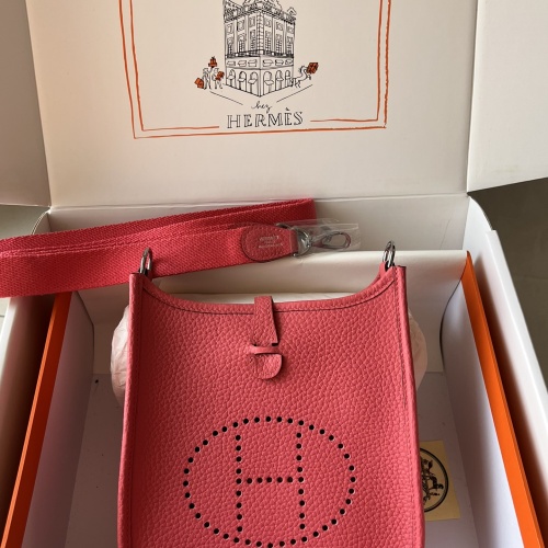 Hermes AAA Quality Messenger Bags For Women #1069759