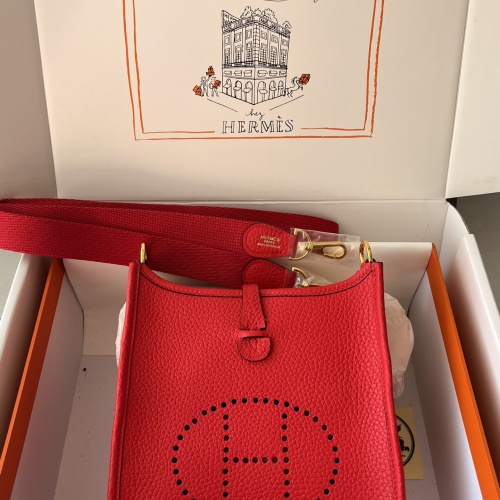Hermes AAA Quality Messenger Bags For Women #1069762