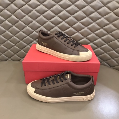 Valentino Casual Shoes For Men #1069995