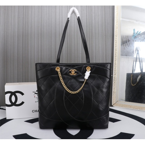 Chanel AAA Quality Shoulder Bags For Women #1070241