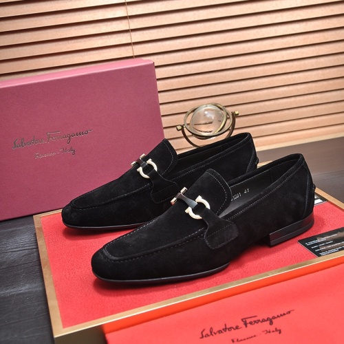 Salvatore Ferragamo Leather Shoes For Men #1070679