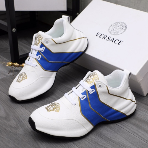 Versace Casual Shoes For Men #1070689