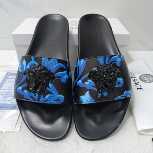 Versace Slippers For Men #1071005