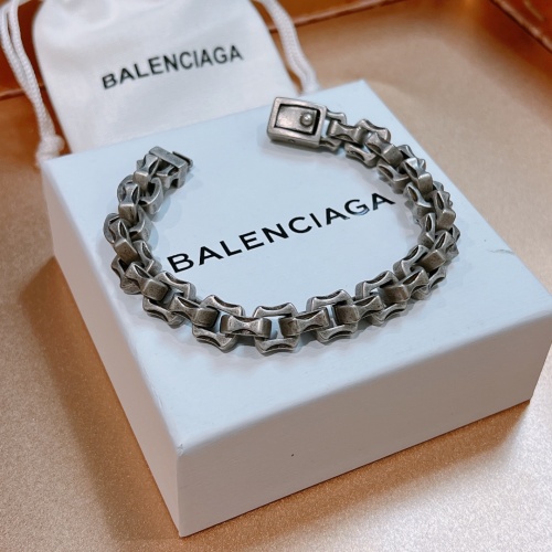 Balenciaga Bracelet For Men #1071797