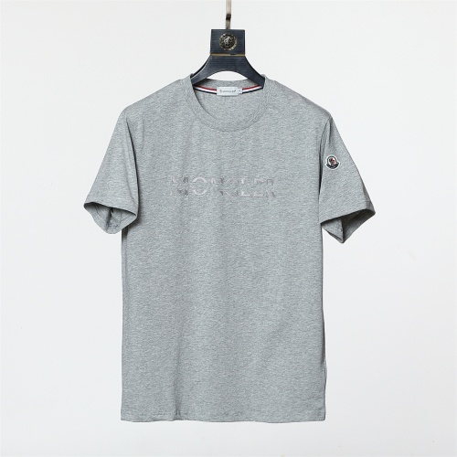 Moncler T-Shirts Short Sleeved For Unisex #1072338 $32.00 USD, Wholesale Replica Moncler T-Shirts