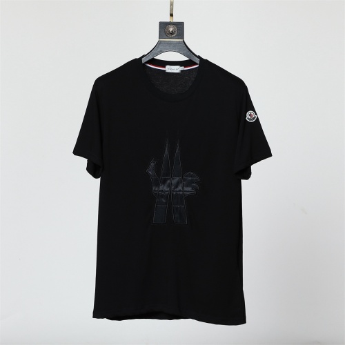 Moncler T-Shirts Short Sleeved For Unisex #1072366 $32.00 USD, Wholesale Replica Moncler T-Shirts