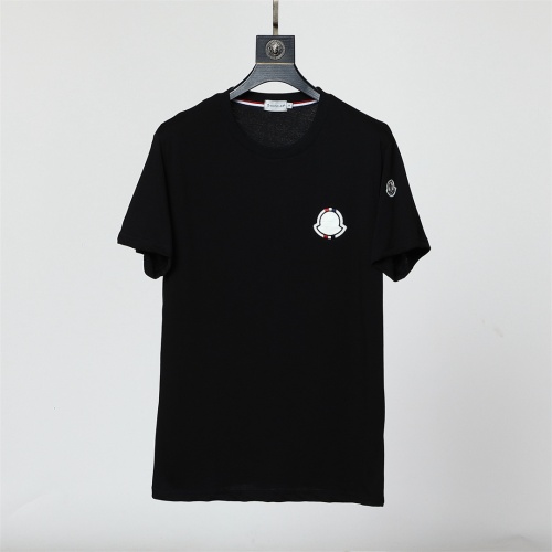 Moncler T-Shirts Short Sleeved For Unisex #1072371 $32.00 USD, Wholesale Replica Moncler T-Shirts