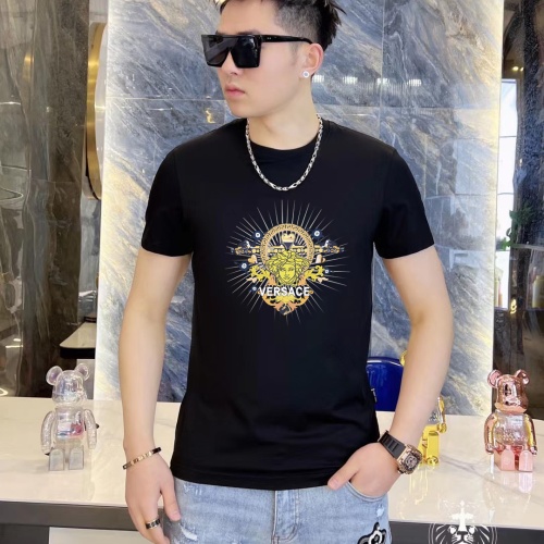 Versace T-Shirts Short Sleeved For Men #1072897 $36.00 USD, Wholesale Replica Versace T-Shirts