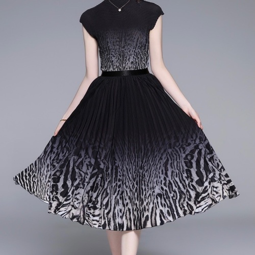 Givenchy Dresses Short Sleeved For Women #1073033