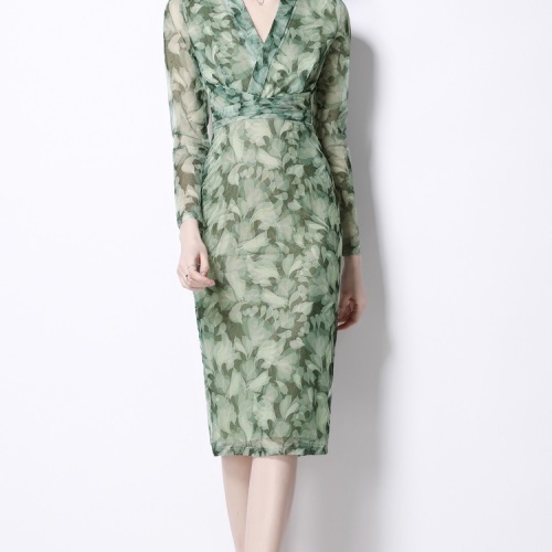 Valentino Dresses Long Sleeved For Women #1073048 $64.00 USD, Wholesale Replica Valentino Dresses