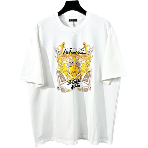 $42.00 USD Versace T-Shirts Short Sleeved For Unisex #1073132