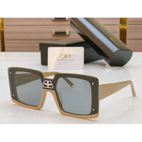 Balenciaga AAA Quality Sunglasses #1073395