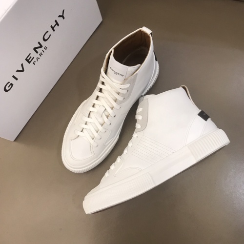 Givenchy High Tops Shoes For Men #1073607