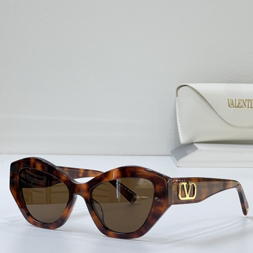 Valentino AAA Quality Sunglasses #1074160