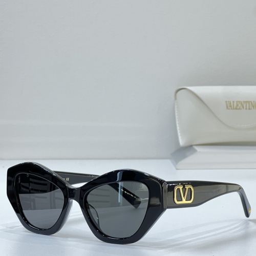 Valentino AAA Quality Sunglasses #1074163