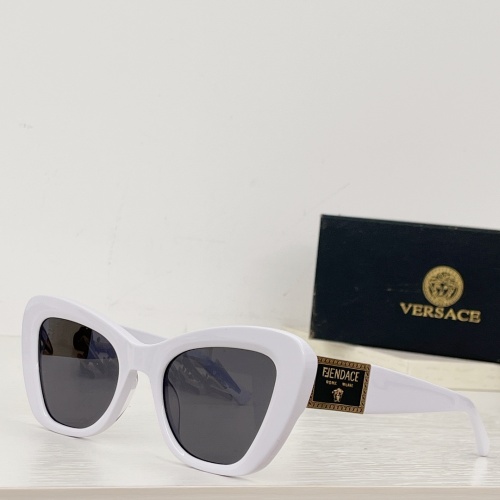 Versace AAA Quality Sunglasses #1074215