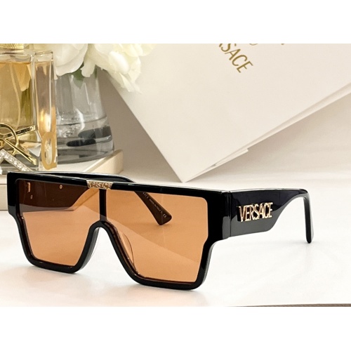 Versace AAA Quality Sunglasses #1074242