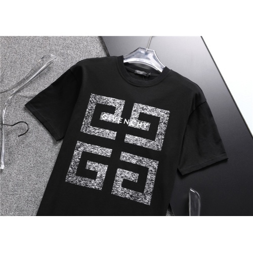 Replica Givenchy T-Shirts Short Sleeved For Men #1075513 $25.00 USD for Wholesale