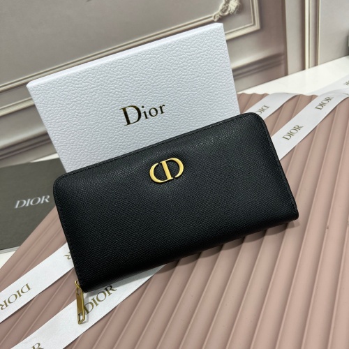 Christian Dior AAA Man Wallets #1075735