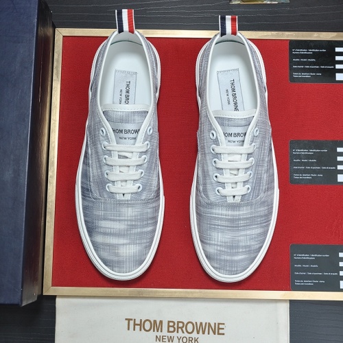Replica Thom Browne TB Casual Shoes For Men #1076102 $72.00 USD for Wholesale
