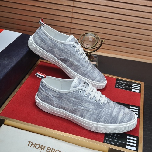 Replica Thom Browne TB Casual Shoes For Men #1076102 $72.00 USD for Wholesale
