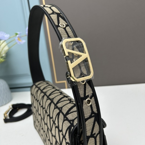 Replica Valentino AAA Quality Shoulder Bags For Women #1076319 $115.00 USD for Wholesale