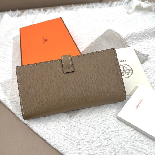 Replica Hermes AAA Quality Wallets #1076573 $52.00 USD for Wholesale
