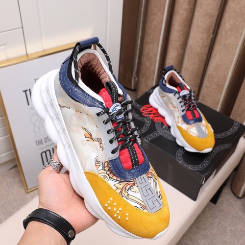 Versace Casual Shoes For Men #1076870