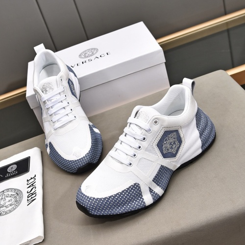 Versace Casual Shoes For Men #1077125