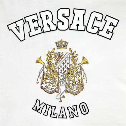 Replica Versace T-Shirts Short Sleeved For Unisex #1078305 $40.00 USD for Wholesale