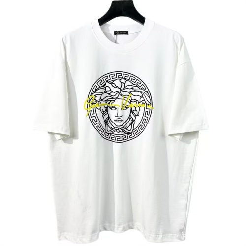 Versace T-Shirts Short Sleeved For Unisex #1078329