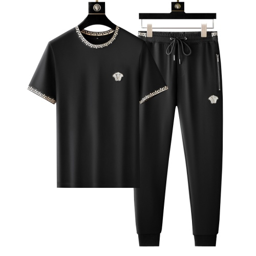$68.00 USD Versace Tracksuits Short Sleeved For Men #1078371