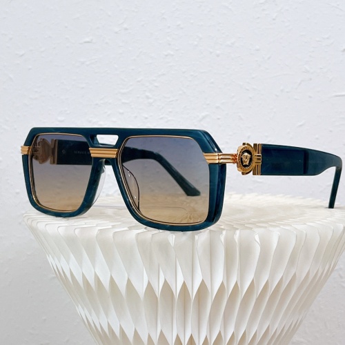 Versace AAA Quality Sunglasses #1078609