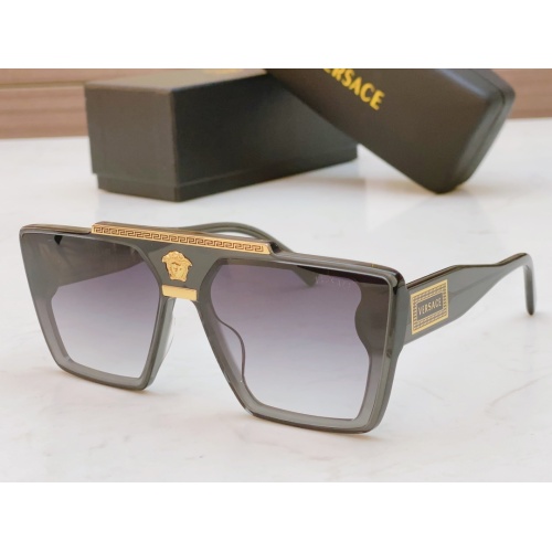 Versace AAA Quality Sunglasses #1078623