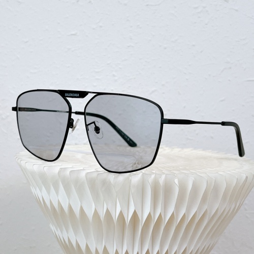 Balenciaga AAA Quality Sunglasses #1079596