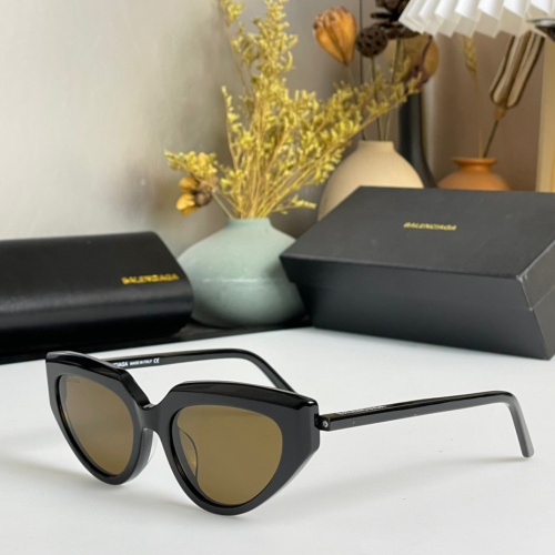 Balenciaga AAA Quality Sunglasses #1079602