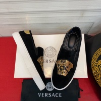 $72.00 USD Versace Casual Shoes For Men #1067957