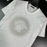 $42.00 USD Versace T-Shirts Short Sleeved For Men #1067997