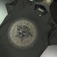 $42.00 USD Versace T-Shirts Short Sleeved For Men #1067998
