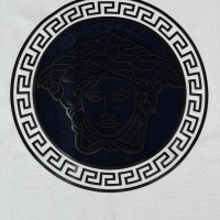 $42.00 USD Versace T-Shirts Short Sleeved For Men #1067999