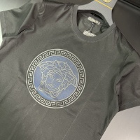 $42.00 USD Versace T-Shirts Short Sleeved For Men #1068000