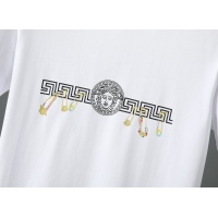 $25.00 USD Versace T-Shirts Short Sleeved For Men #1068240